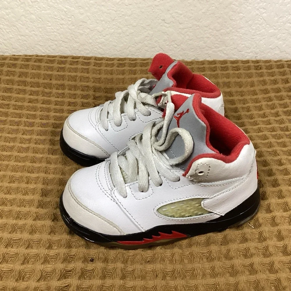Nike Air Jordan 5 Retro TD 'Fire Red' 440890-102 Little Kids Size 7C Toddler